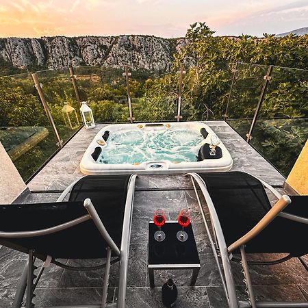 Summer House Nika With Jacuzzi Slime 외부 사진
