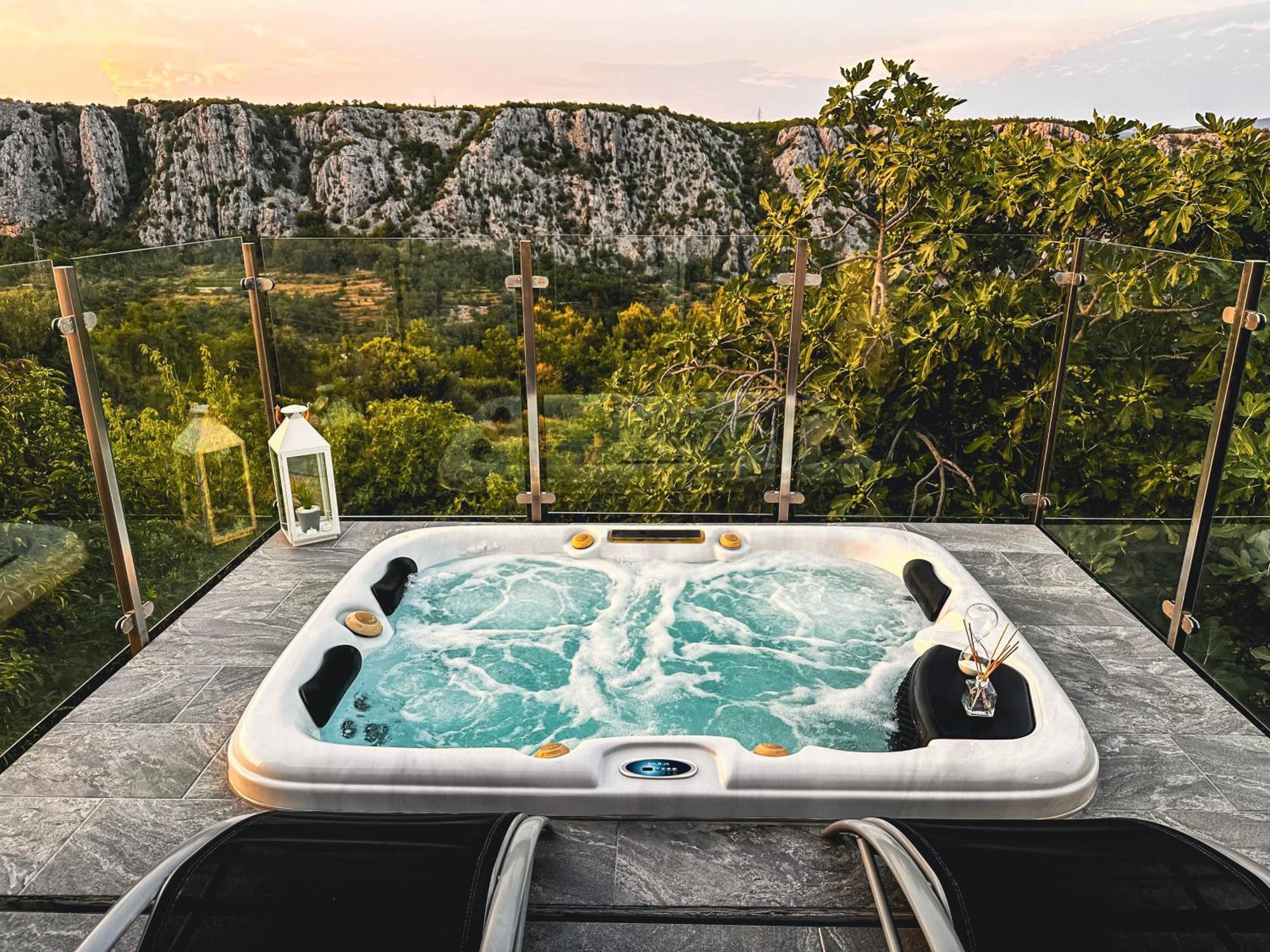 Summer House Nika With Jacuzzi Slime 외부 사진